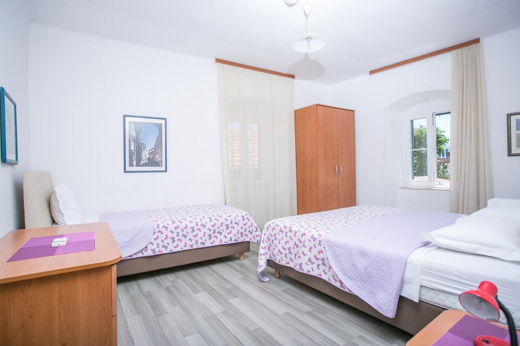 Garden Apartment Hotel Split Ruang foto